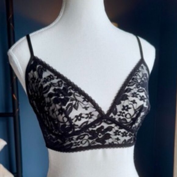 Womens Black Lace Bralette - Picture 2 of 8